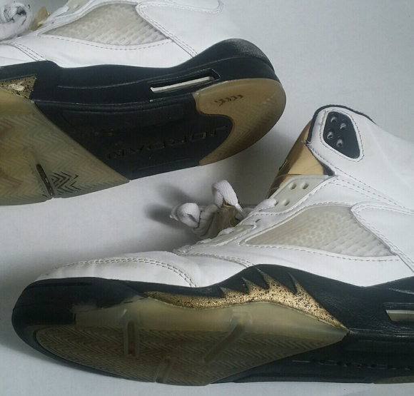 Air Jordan 5 gold coin size 8 - Picture 2 of 5
